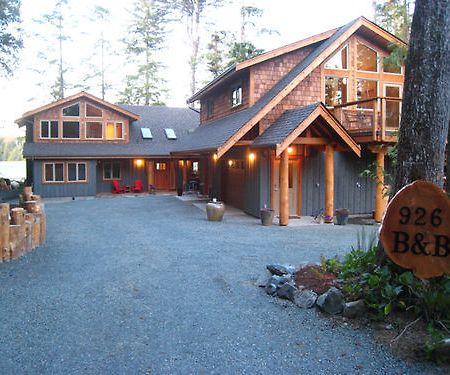 Black Bear Guesthouse Tofino Eksteriør billede